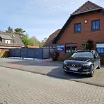 Апартаменты Haus Schilling Эзенс